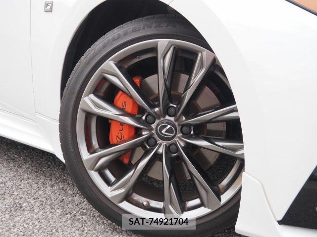 Lexus IS 2021-03 388170-12