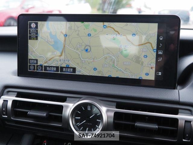 Lexus IS 2021-03 388170-21