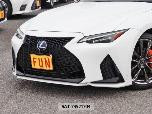 Lexus IS 2021-03 388170-7