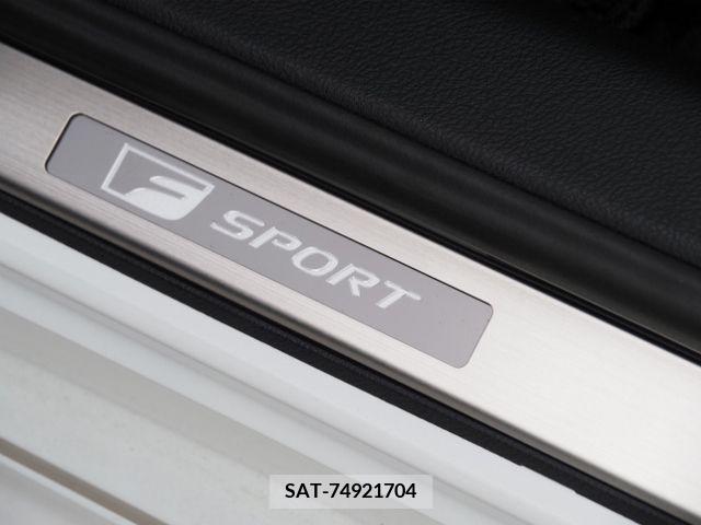 Lexus IS 2021-03 388170-29