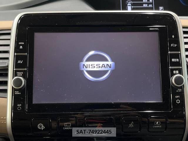 Nissan SERENA 2018-04 393849-2