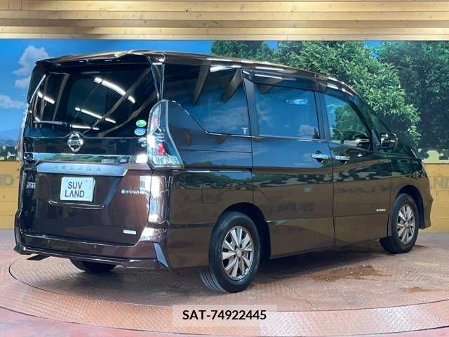 Nissan SERENA 2018-04 393849-16