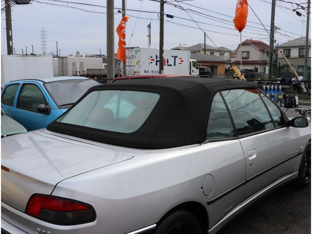 Peugeot 306 2000-01 1951-19