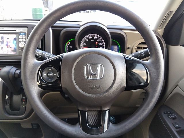 Honda N-ONE 2013-05 28587-21