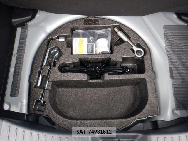 Mazda MAZDA2 2022-09 207650-18
