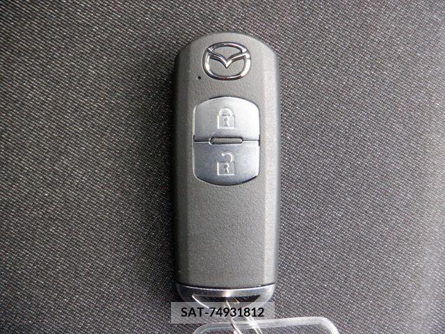Mazda MAZDA2 2022-09 207650-16