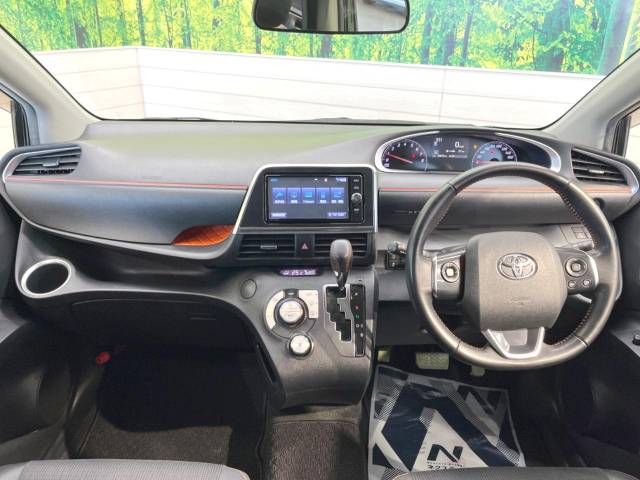 Toyota SIENTA 2018-03 12662-1