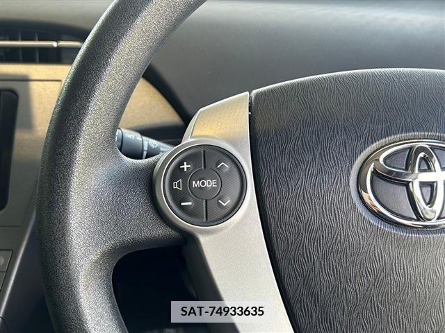 Toyota PRIUS 2013-09 384521-16