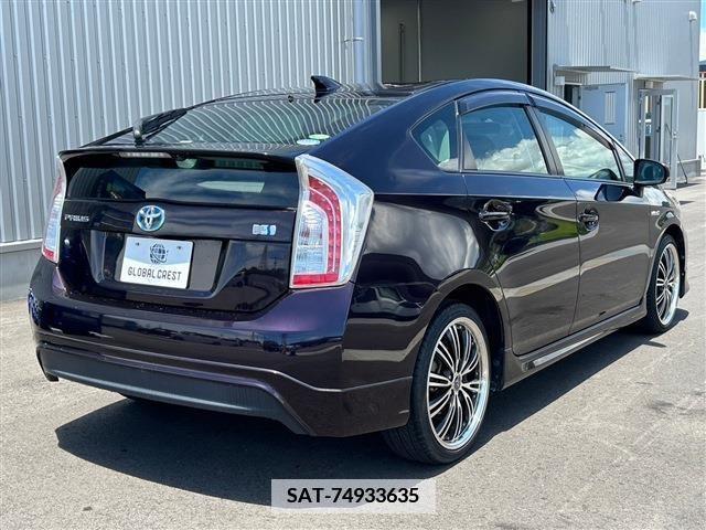 Toyota PRIUS 2013-09 384521-3