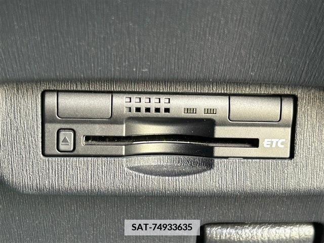 Toyota PRIUS 2013-09 384521-18