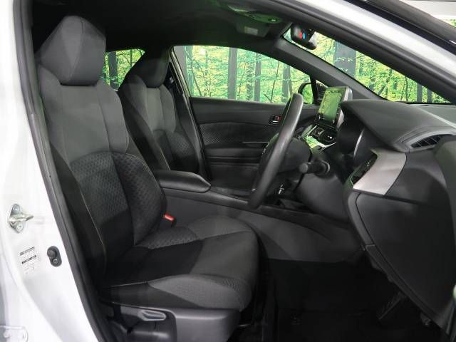 Toyota C-HR 2022-01 12775-8