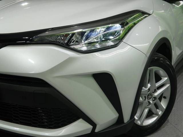 Toyota C-HR 2022-01 12775-12