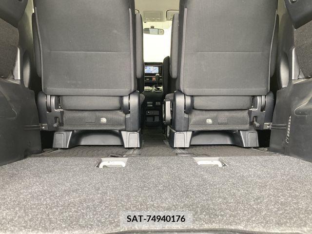 Toyota VOXY 2014-08 337259-27