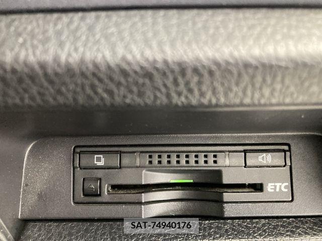 Toyota VOXY 2014-08 337259-15