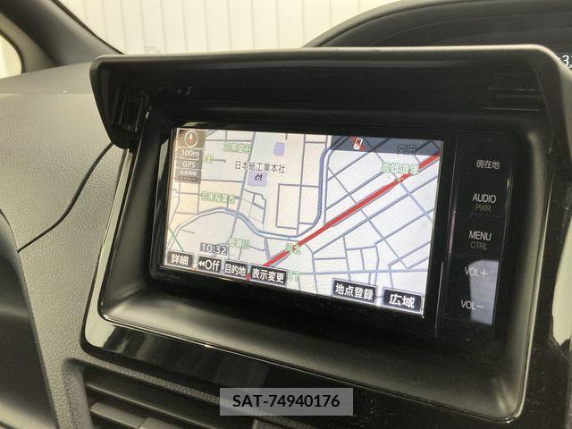 Toyota VOXY 2014-08 337259-7