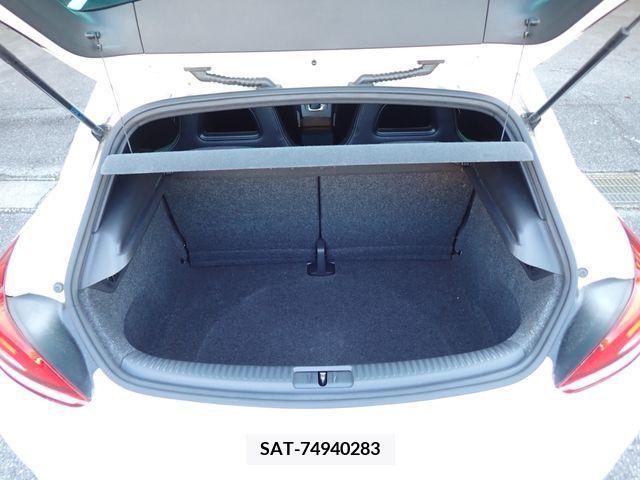 VolksWagen SCIROCCO 2010-02 320183-19