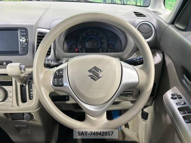 Suzuki SPACIA 2013-07 337715-11
