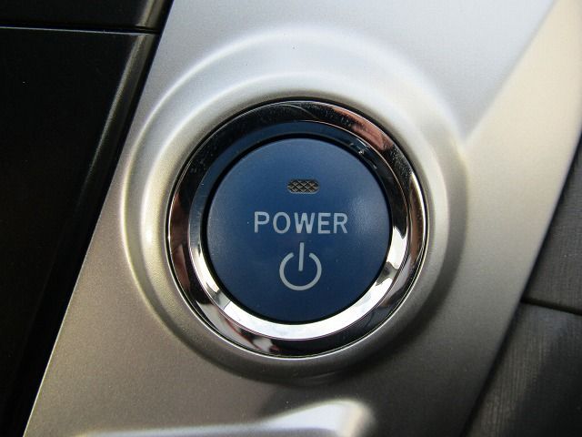 Toyota PRIUS ALPHA 2012-07 24748-16