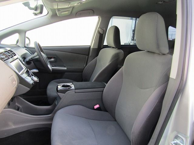 Toyota PRIUS ALPHA 2012-07 24748-12