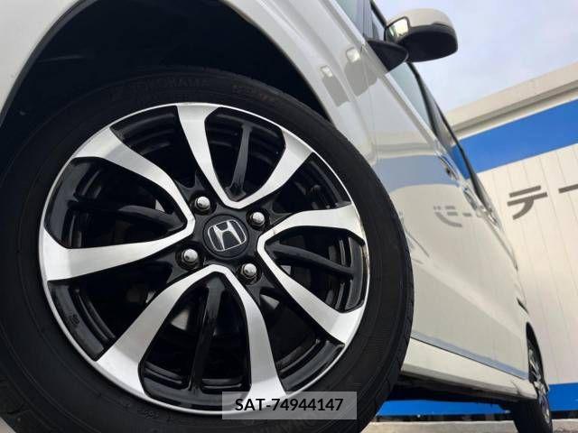 Honda N BOX CUSTOM 2017-09 249102-13