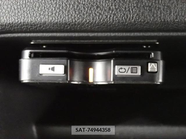 VolksWagen UP! 2020-07 376863-12