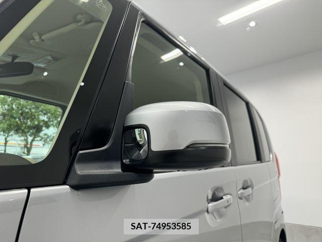Honda N BOX 2022-06 333894-5