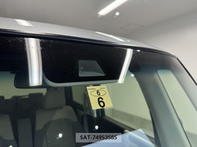 Honda N BOX 2022-06 333894-4