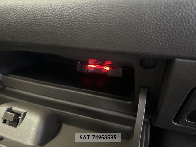 Honda N BOX 2022-06 333894-17