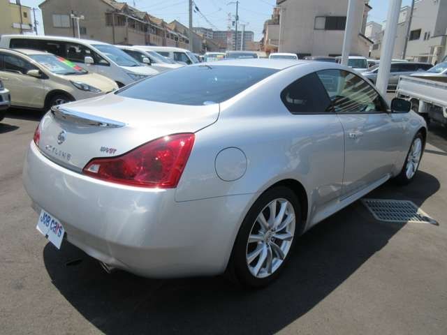 Nissan SKYLINE COUPE 2011-01 7174-4