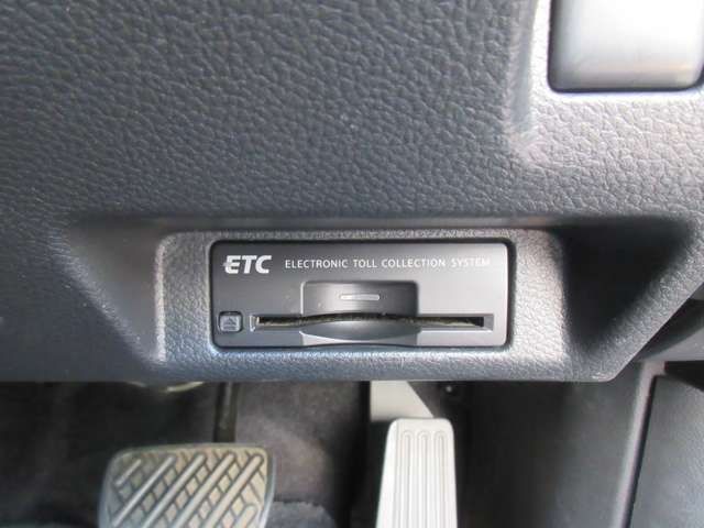 Nissan SKYLINE COUPE 2011-01 7174-21