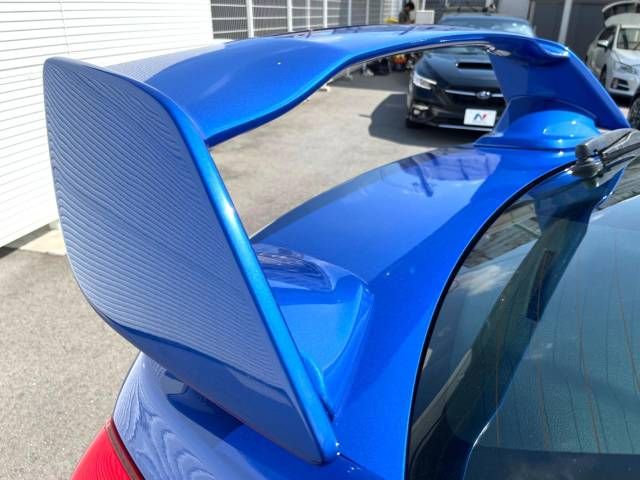 Subaru WRX STI 2018-07 13527-8