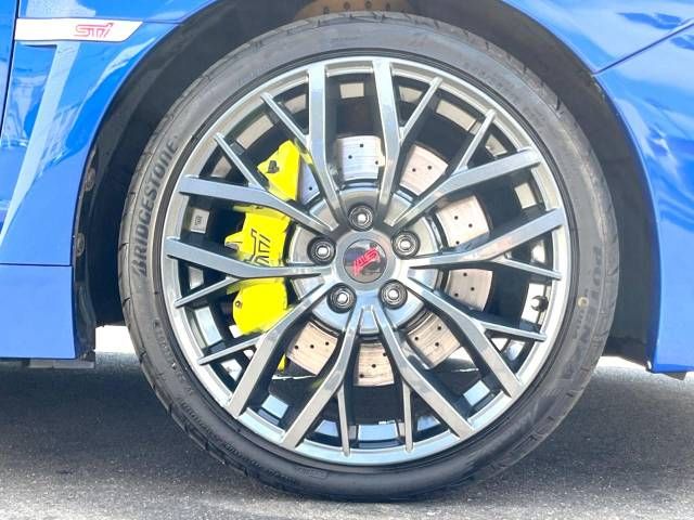 Subaru WRX STI 2018-07 13527-17