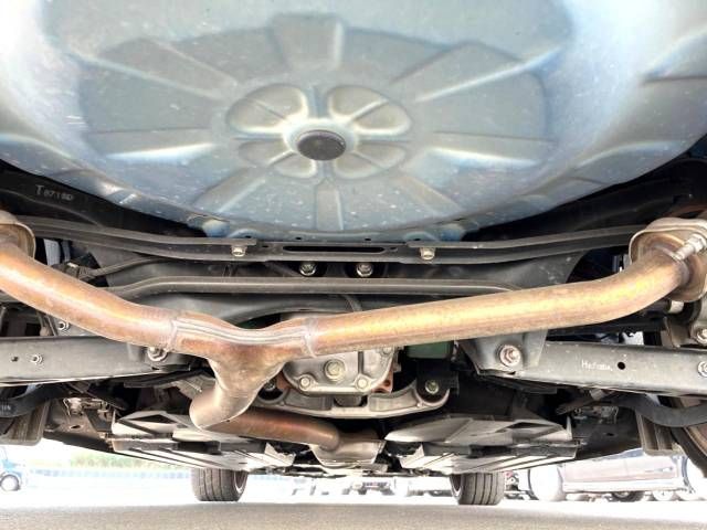 Subaru WRX STI 2018-07 13527-12