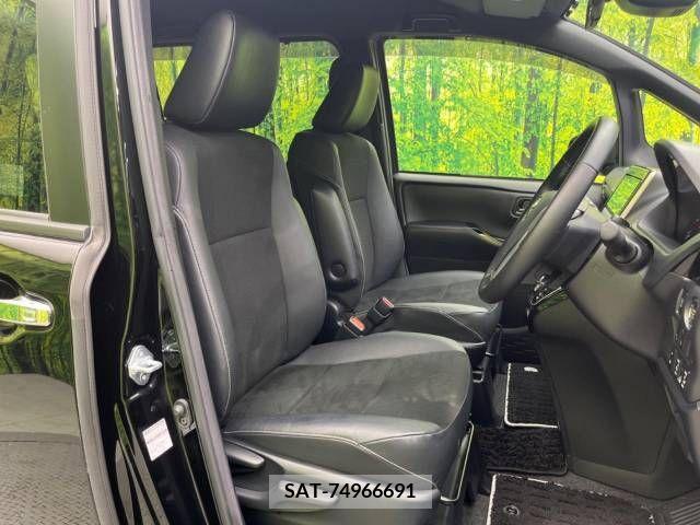 Toyota NOAH 2018-11 392806-8