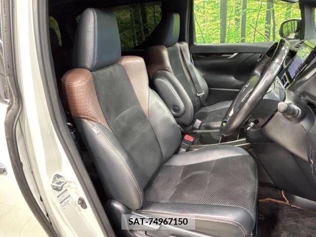 Toyota ALPHARD 2017-11 299409-8