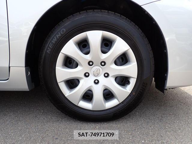 Daihatsu MEBIUS 2017-06 371691-18