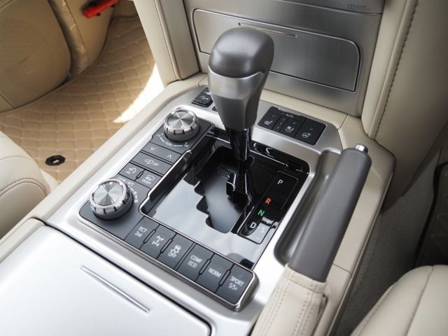 Toyota LAND CRUISER 2020-11 15373-29