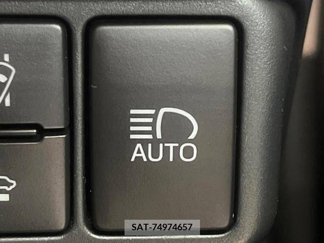 Toyota AQUA 2019-04 291855-6