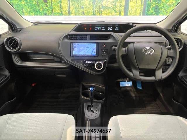 Toyota AQUA 2019-04 291855-1
