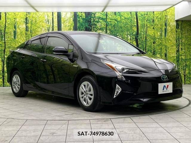 Toyota PRIUS 2017-07 222462-16