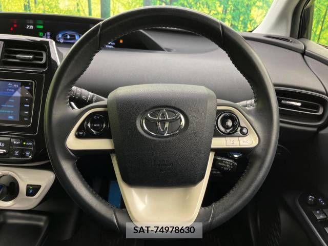 Toyota PRIUS 2017-07 222462-11