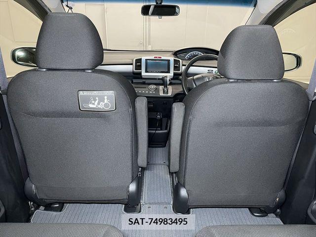 Honda FREED 2012-05 372384-11
