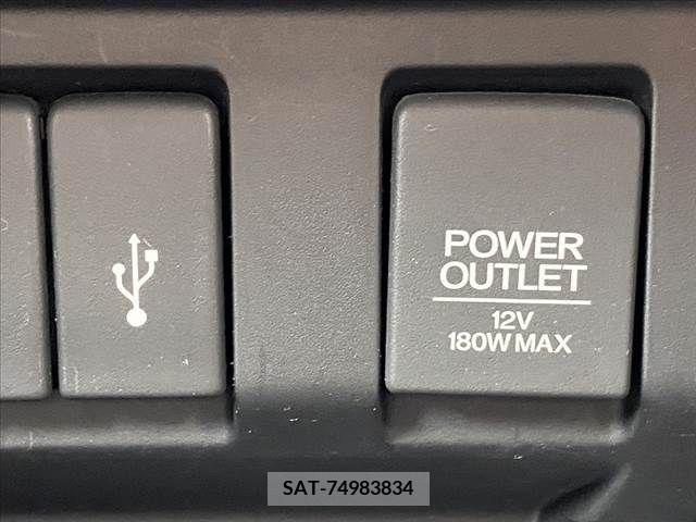 Honda FIT HYBRID 2018-04 360277-26