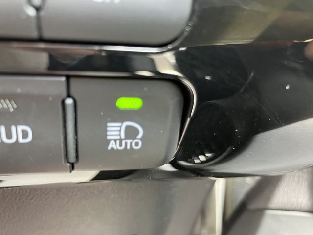 Toyota PRIUS 2016-09 16618-15