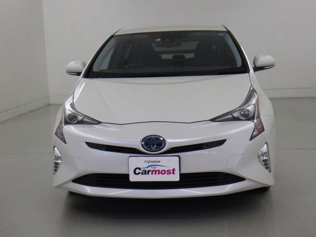 Toyota PRIUS 2016-09 16618-2