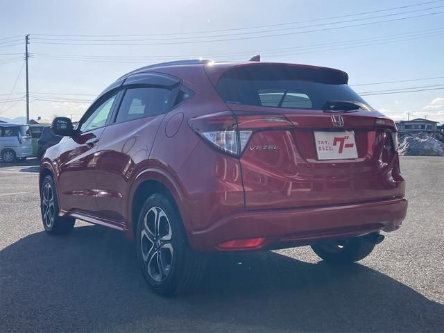 Honda VEZEL 2016-01 4827-6