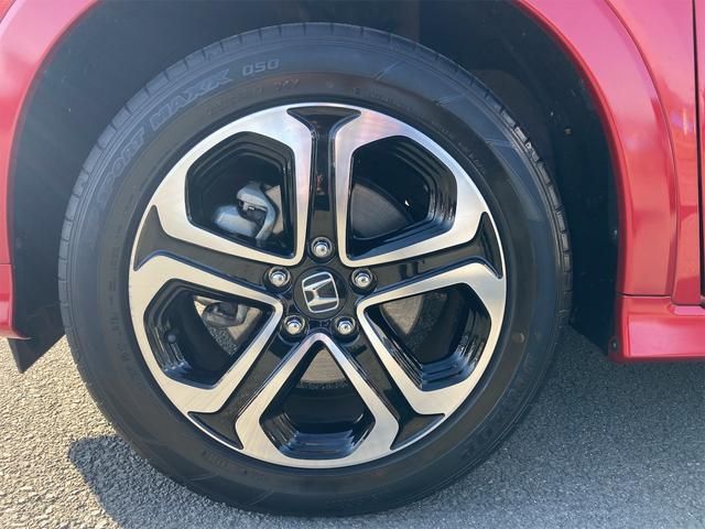Honda VEZEL 2016-01 4827-9