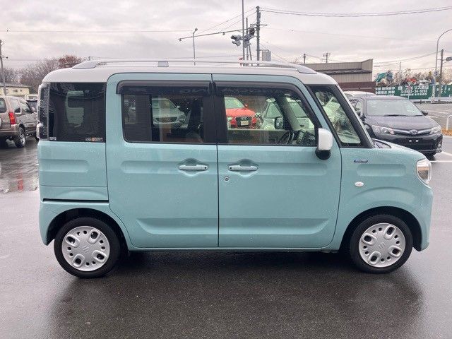 Suzuki SPACIA 2018-07 182456-4