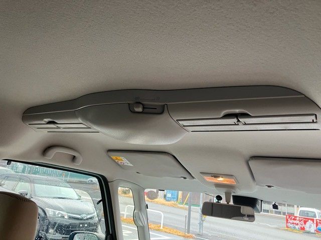 Suzuki SPACIA 2018-07 182456-22