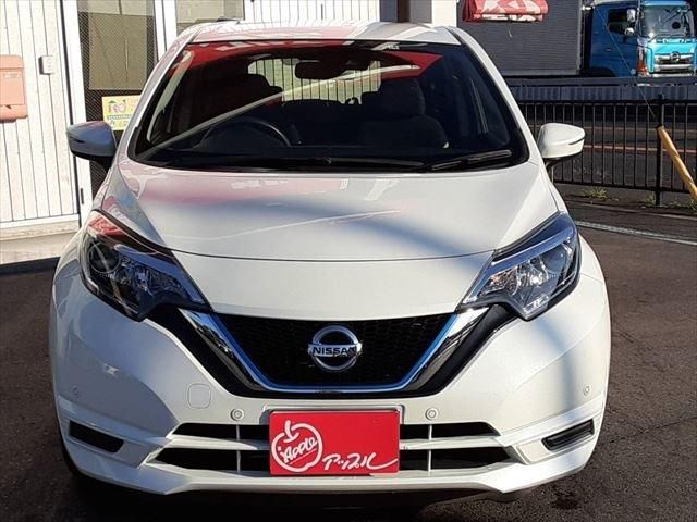 Nissan NOTE 2019-04 190383-1
